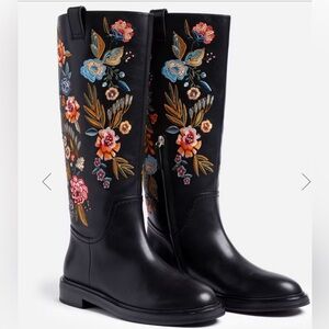 🤩 Johnny Was Bianca Black Tall Shaft Boots with Floral Embroidery. Size 10.